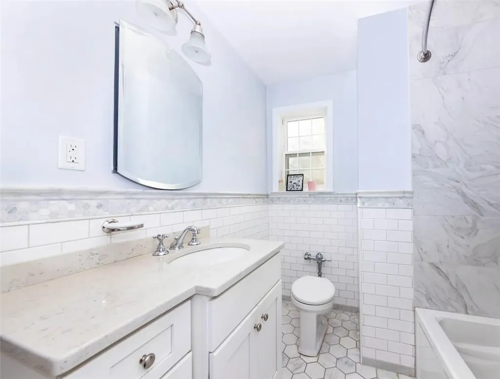 751 N Broadway Hastings-on-hudson NY 10706