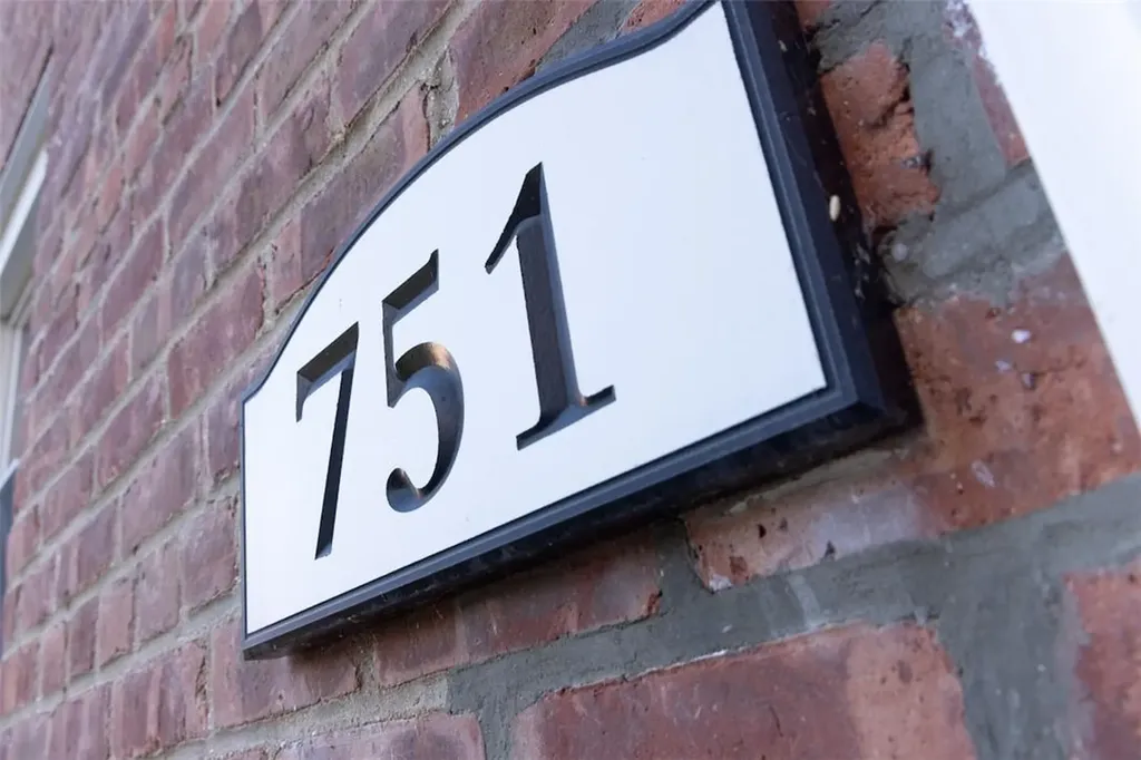 751 N Broadway Hastings-on-hudson NY 10706