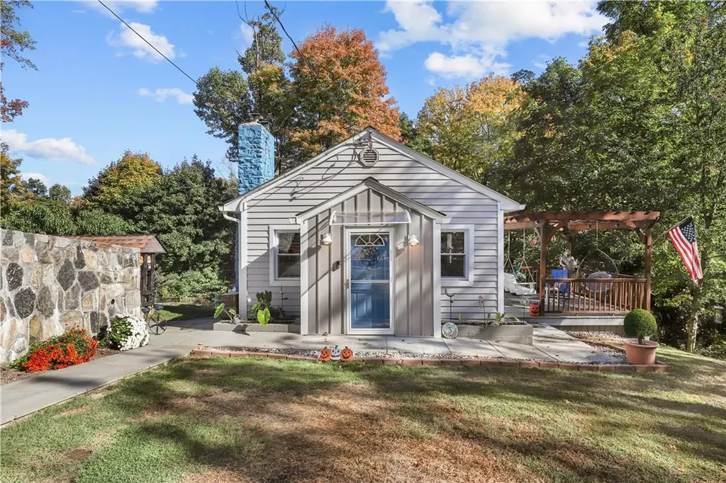 20 Locust Drive Mahopac NY 10541