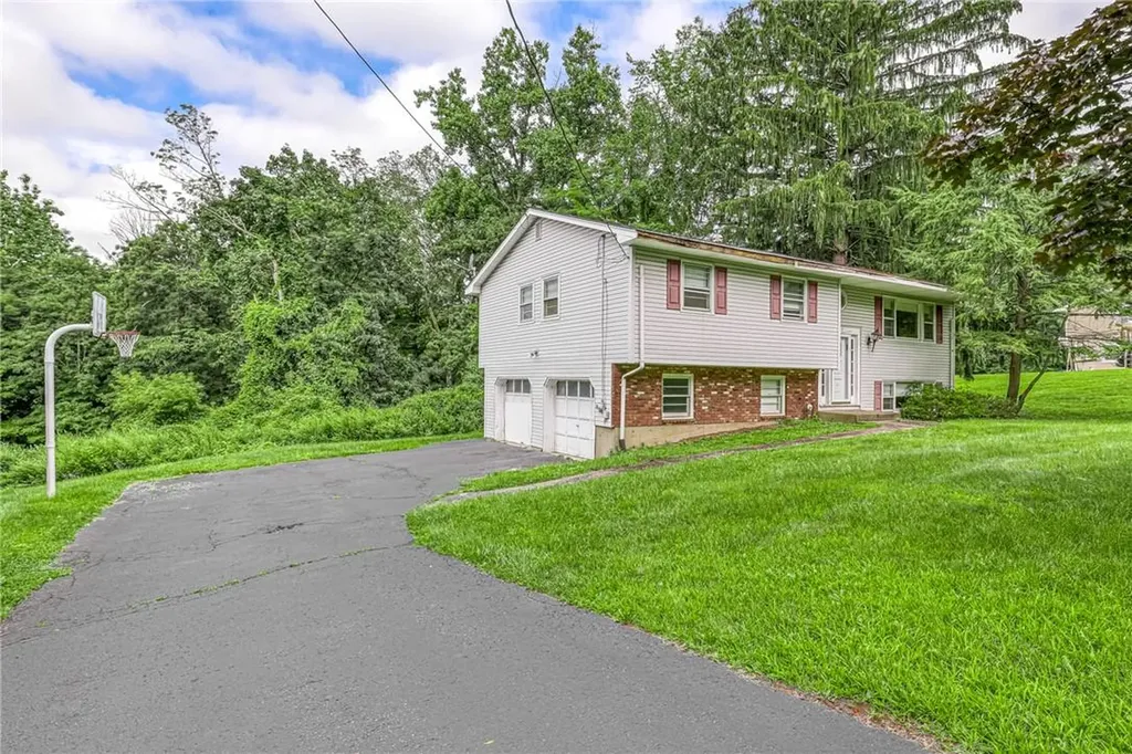 29 Astor Place Monsey NY 10952