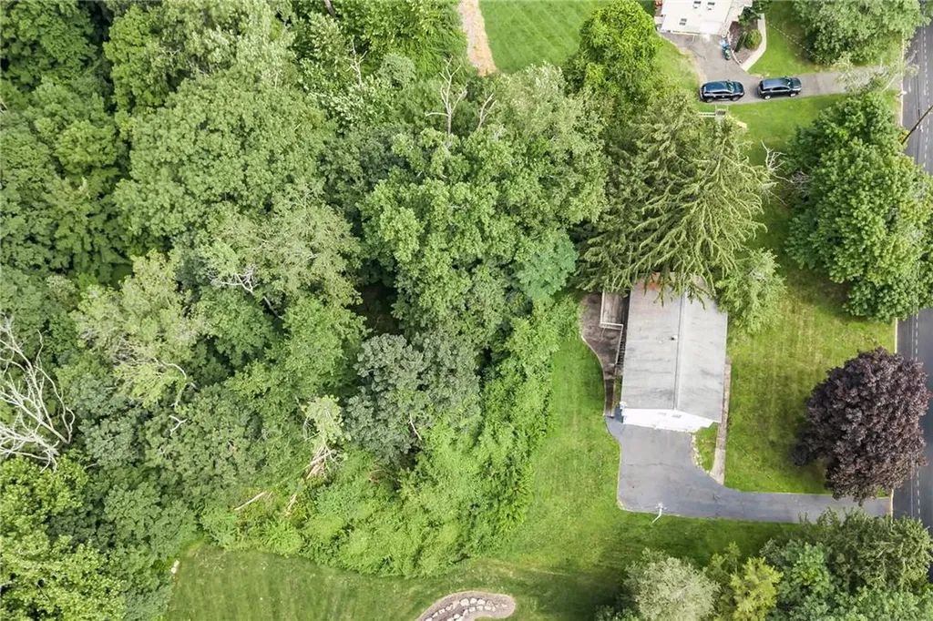29 Astor Place Monsey NY 10952