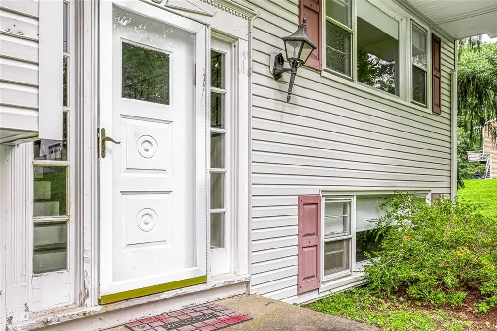 29 Astor Place Monsey NY 10952