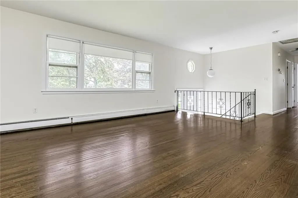 29 Astor Place Monsey NY 10952