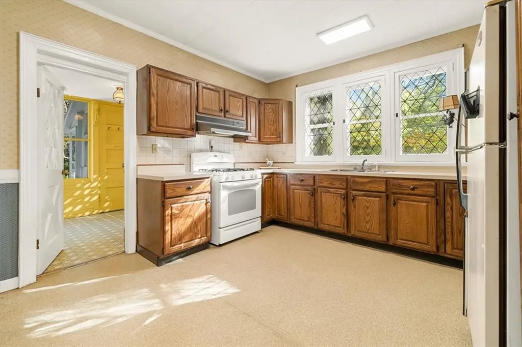 4831 Route 9g Red Hook NY 12571