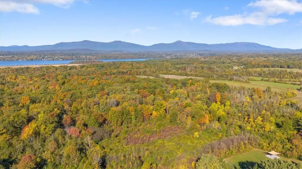 4831 Route 9g Red Hook NY 12571