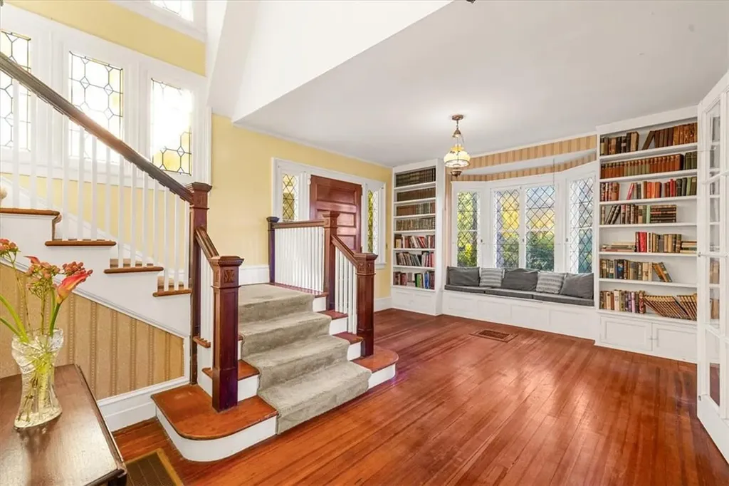 4831 Route 9g Red Hook NY 12571
