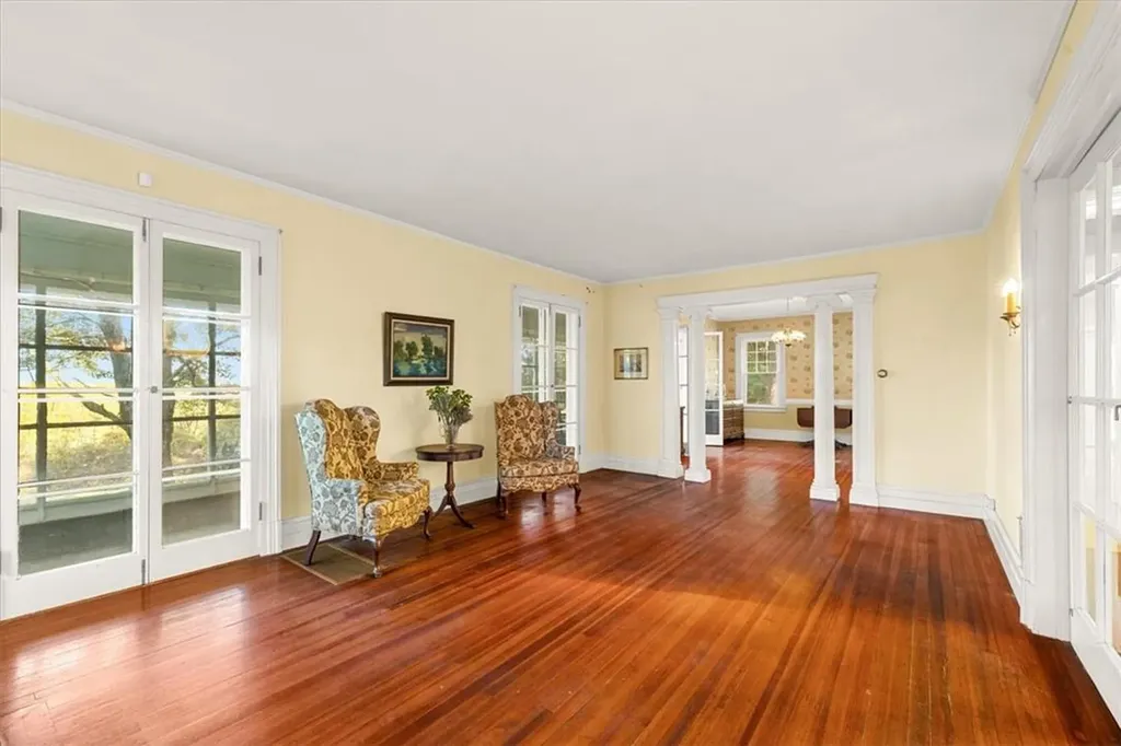 4831 Route 9g Red Hook NY 12571