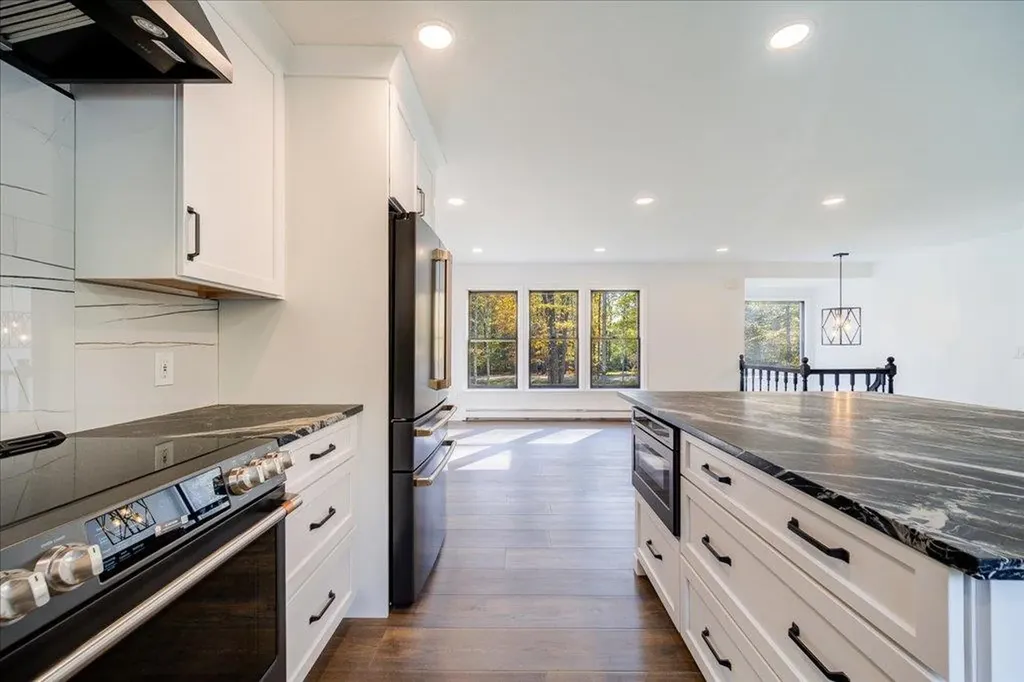 75 Stella Drive Gardiner NY 12525