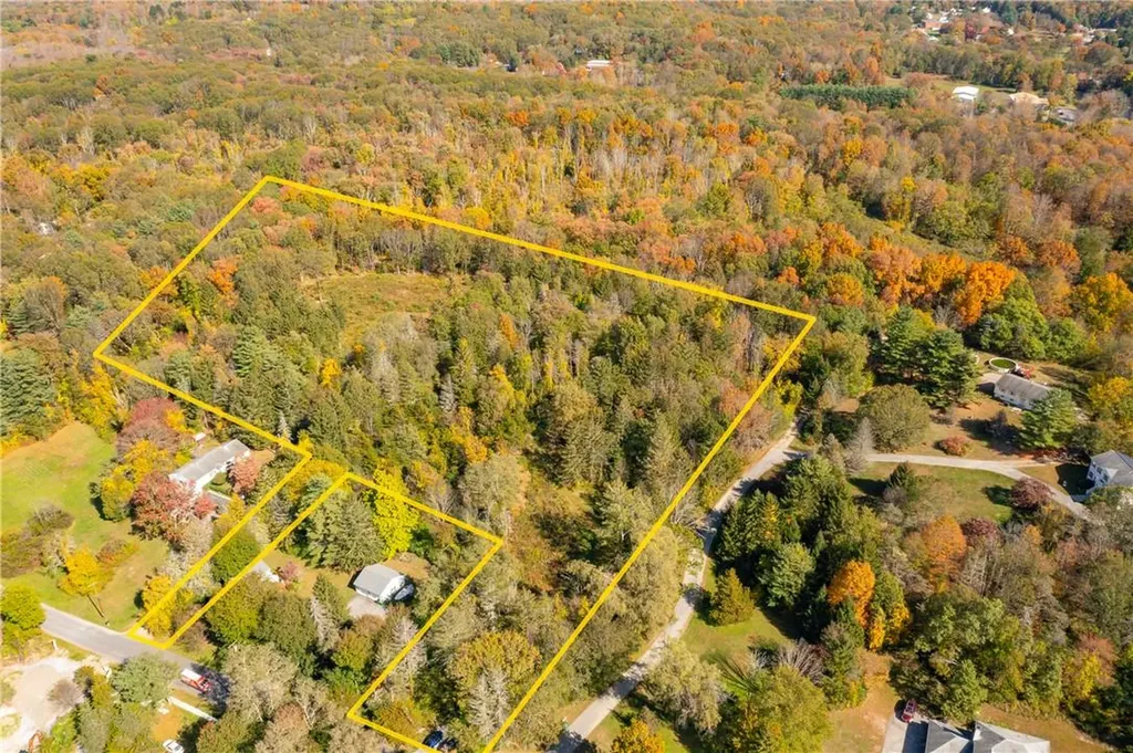 26 Rogers Road Hyde Park NY 12538