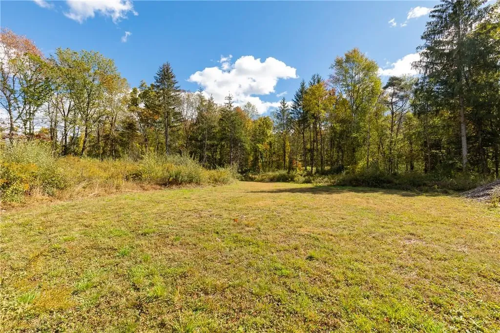 26 Rogers Road Hyde Park NY 12538