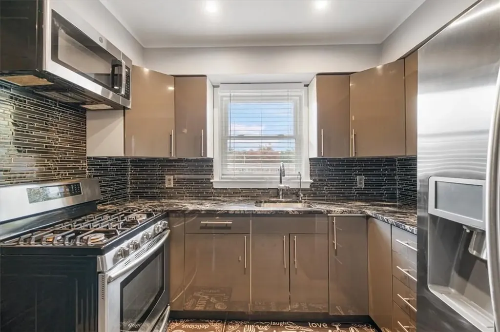 1668 Route 9 Wappingers Falls NY 12590