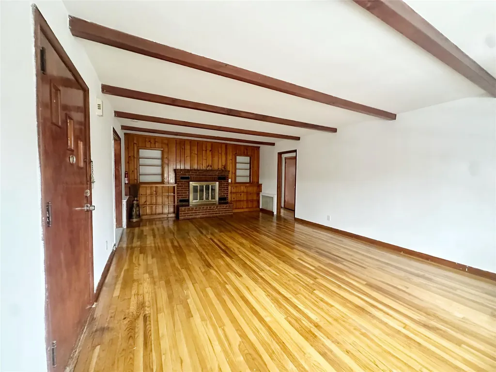 223 Baldwin Place Road Mahopac NY 10541