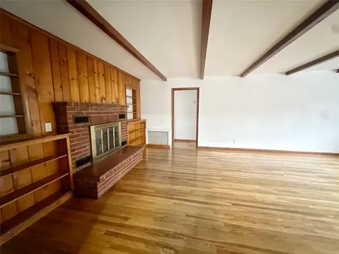 223 Baldwin Place Road Mahopac NY 10541