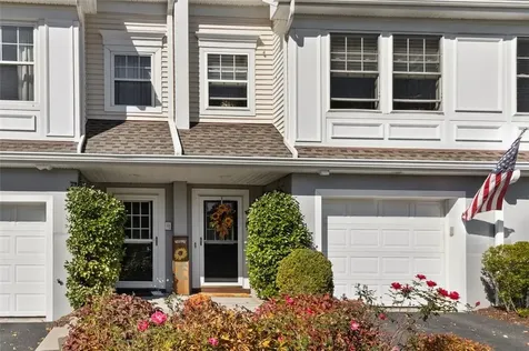 142 Underhill Lane Peekskill NY 10566