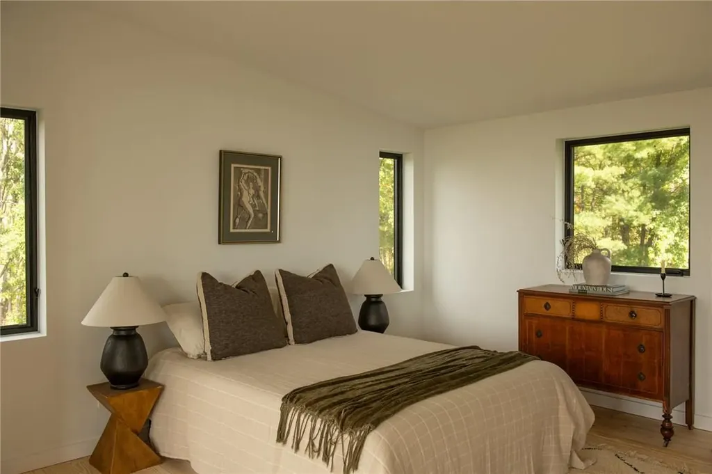 81 Hallenbeck Road Hudson NY 12534