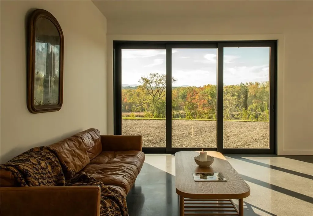 81 Hallenbeck Road Hudson NY 12534