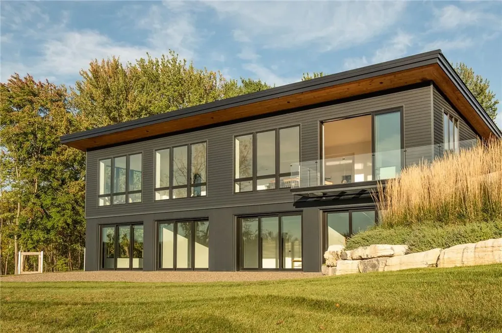 81 Hallenbeck Road Hudson NY 12534