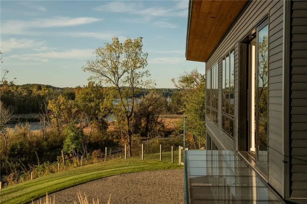 81 Hallenbeck Road Hudson NY 12534