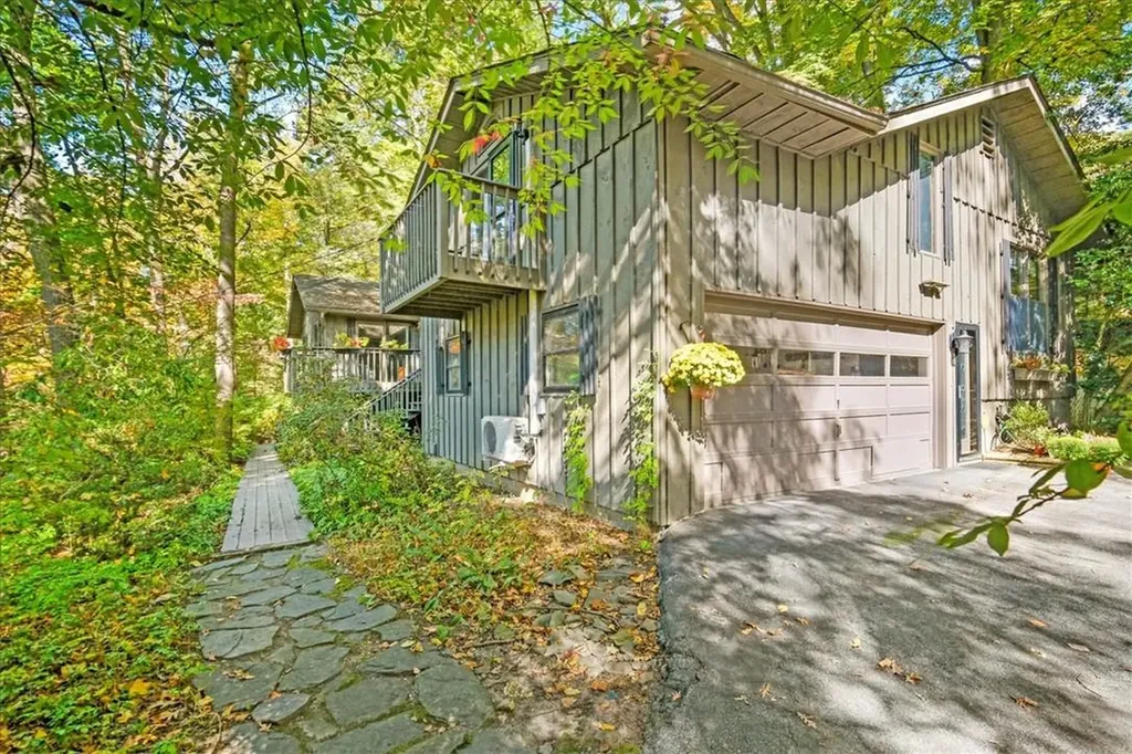 11 Bellevue Road Highland NY 12528