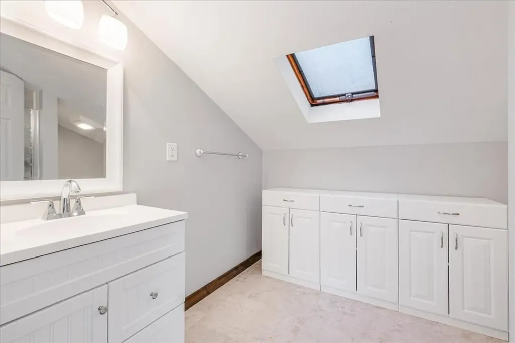 11 Bellevue Road Highland NY 12528