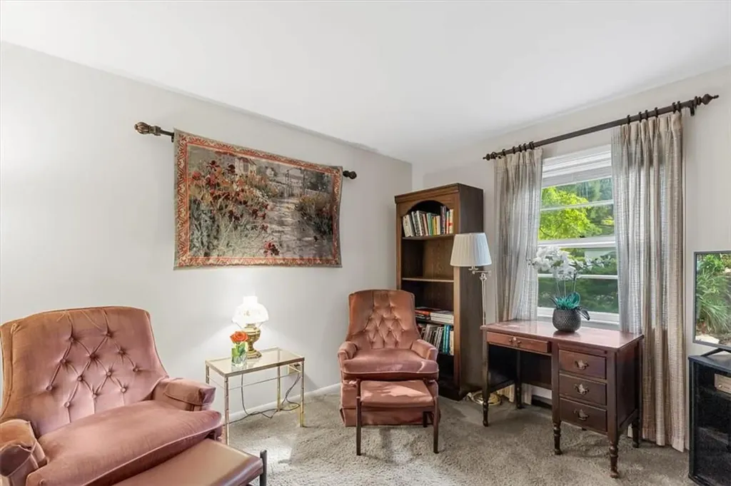 275 Woodlands Avenue White Plains NY 10607