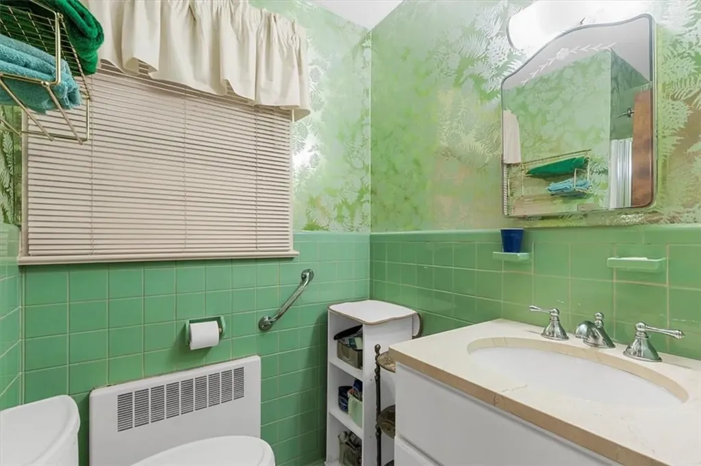 275 Woodlands Avenue White Plains NY 10607