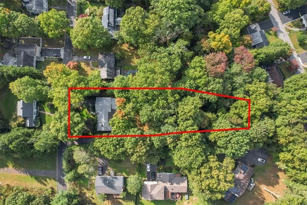 275 Woodlands Avenue White Plains NY 10607