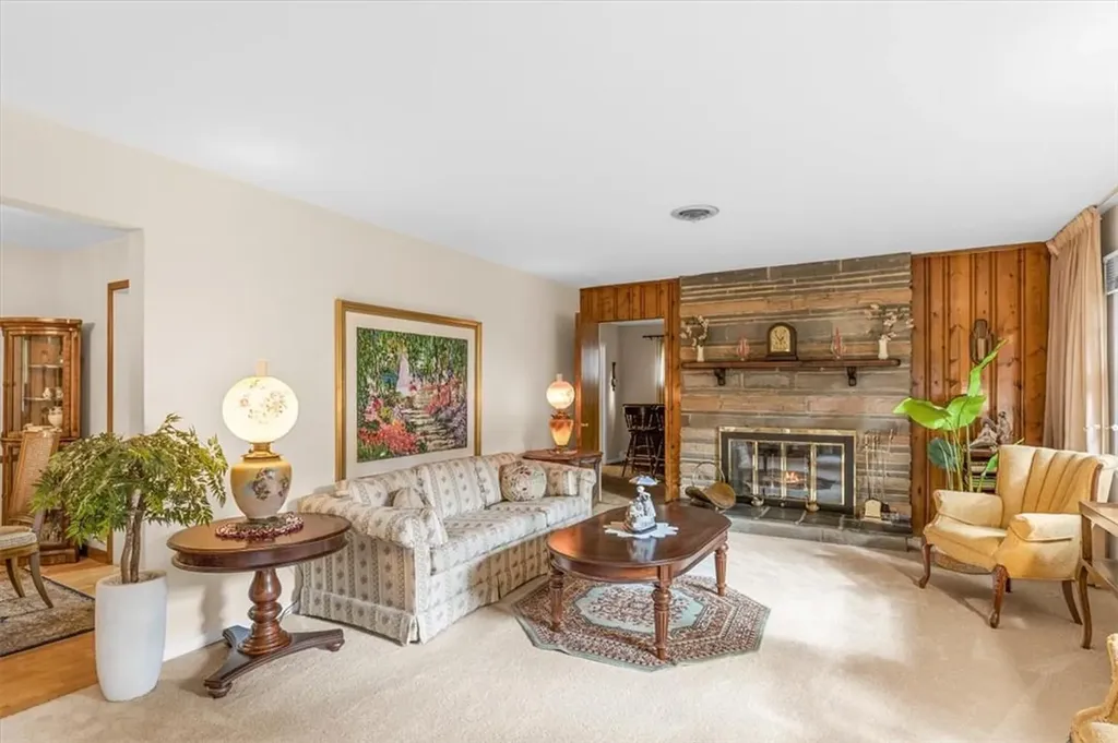 275 Woodlands Avenue White Plains NY 10607