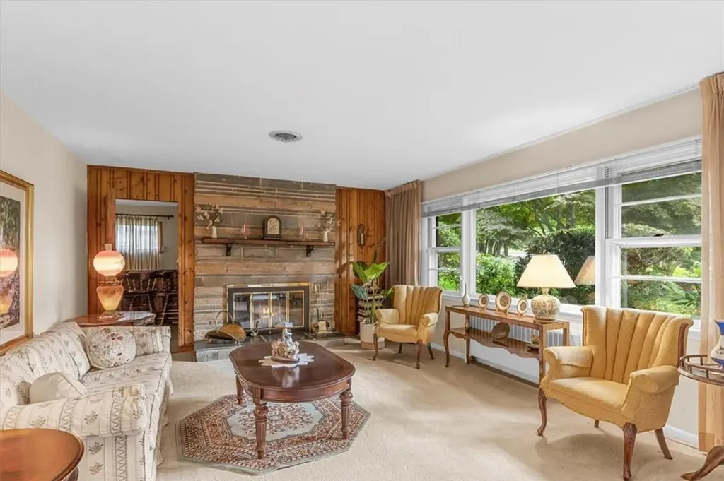 275 Woodlands Avenue White Plains NY 10607