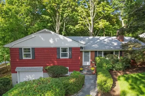 275 Woodlands Avenue White Plains NY 10607