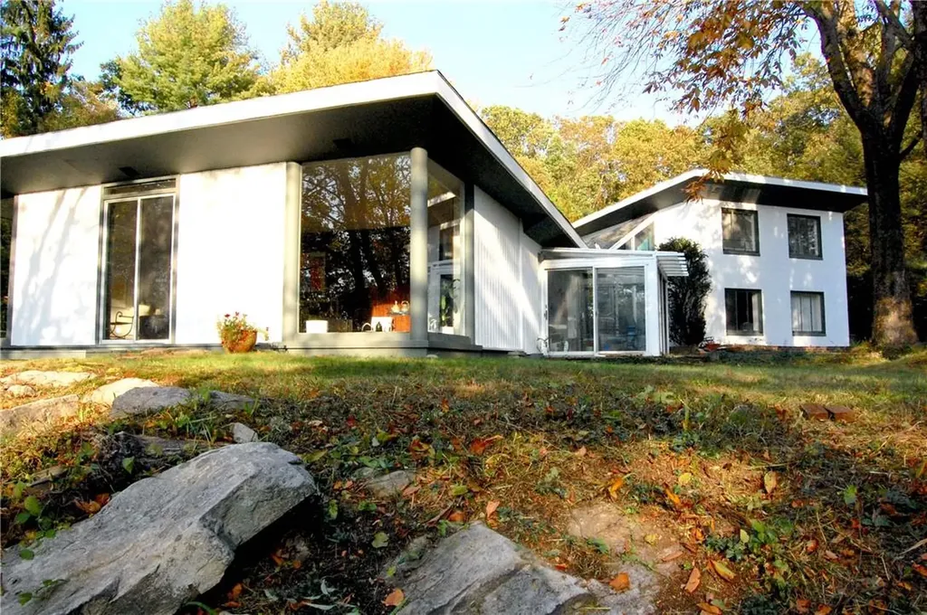 154 Guinea Road Brewster NY 10509