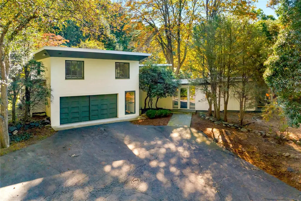 154 Guinea Road Brewster NY 10509