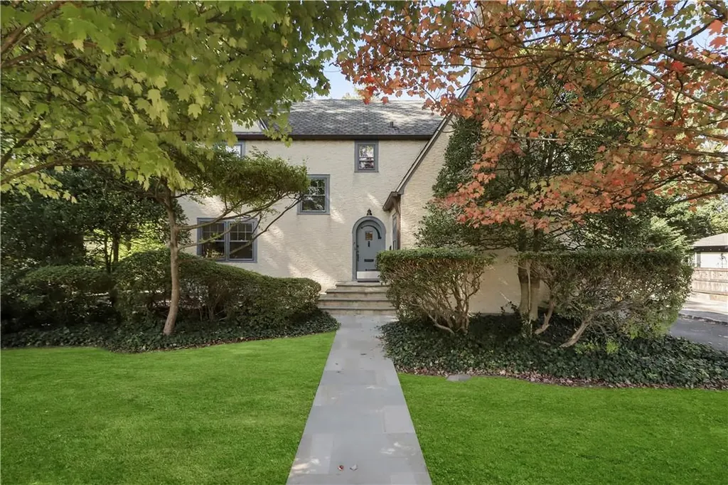7 Roosevelt Place Scarsdale NY 10583