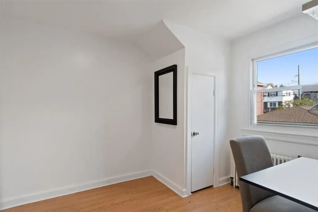 321 Calhoun Avenue Bronx NY 10465