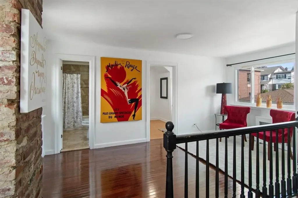 321 Calhoun Avenue Bronx NY 10465
