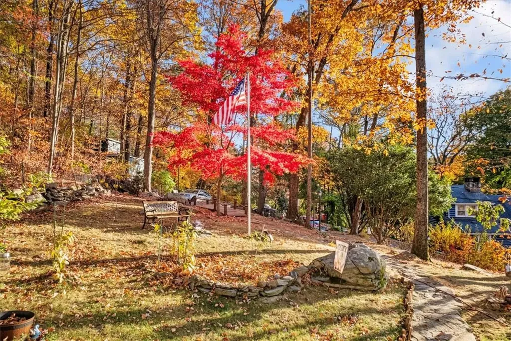 76 Bryant Trail Carmel NY 10512
