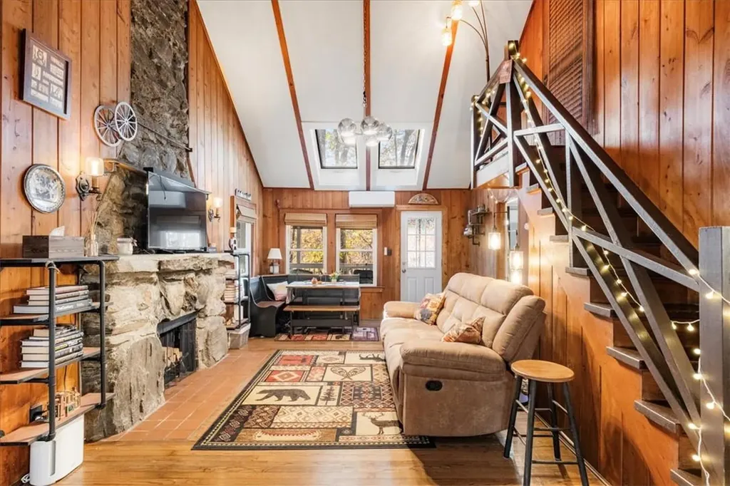 76 Bryant Trail Carmel NY 10512