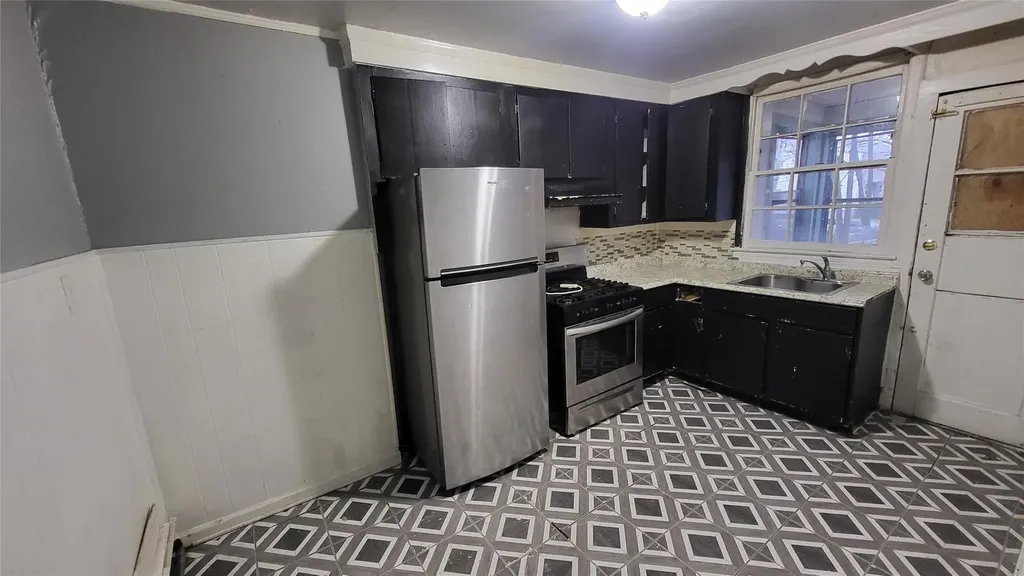 45 Vernon Terrace Poughkeepsie NY 12601