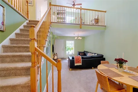 269 Pinebrook Drive Hyde Park NY 12538