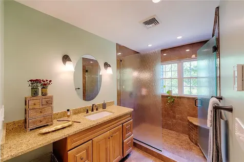 269 Pinebrook Drive Hyde Park NY 12538