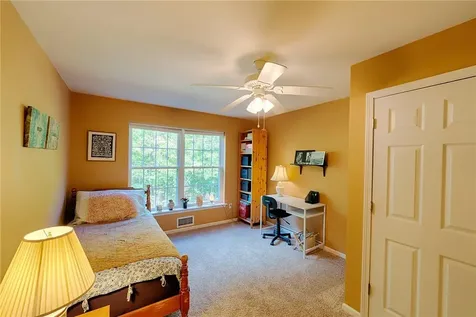 269 Pinebrook Drive Hyde Park NY 12538