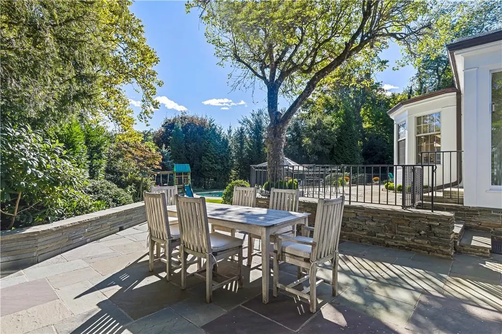 28 Norman Drive Rye NY 10580