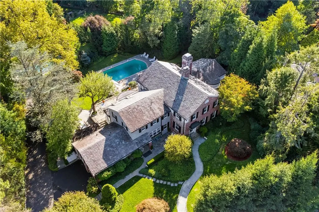 28 Norman Drive Rye NY 10580