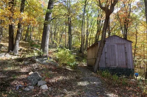 456 Oscawana Lake Road Putnam Valley NY 10579