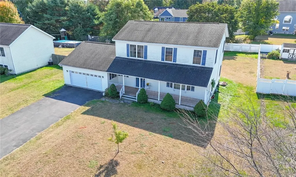 126 Canterbury Saugerties NY 12477