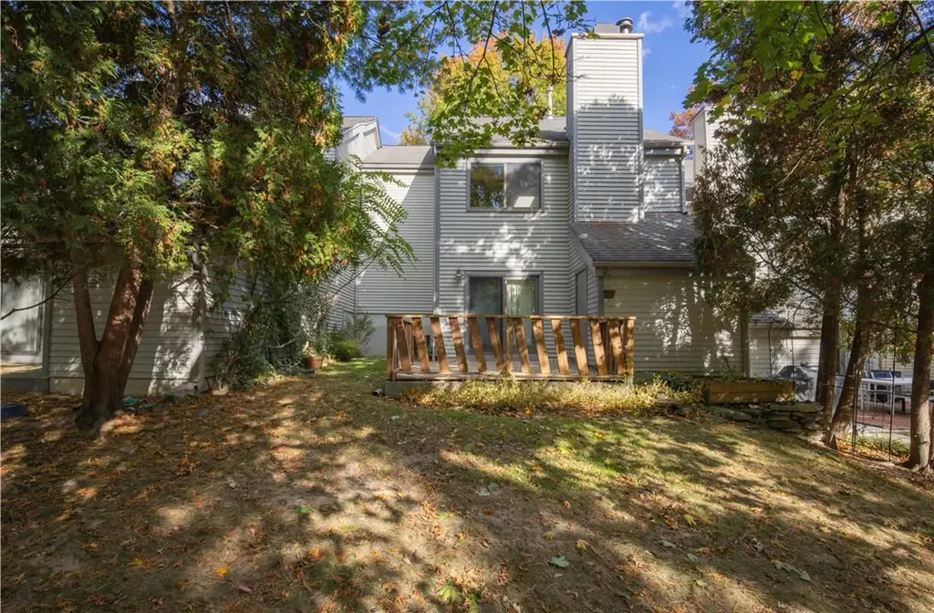 203 Hunters Run Dobbs Ferry NY 10522