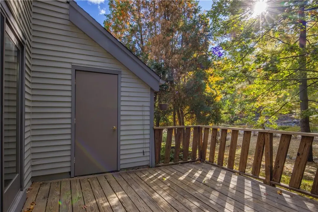 203 Hunters Run Dobbs Ferry NY 10522