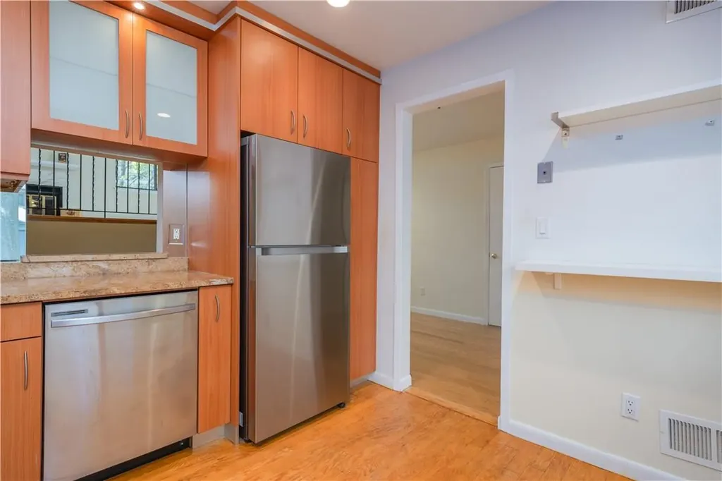 203 Hunters Run Dobbs Ferry NY 10522