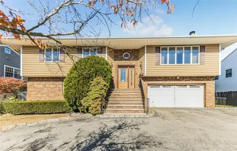 13 Aka 17 Fieldcrest Road Tuckahoe NY 10707