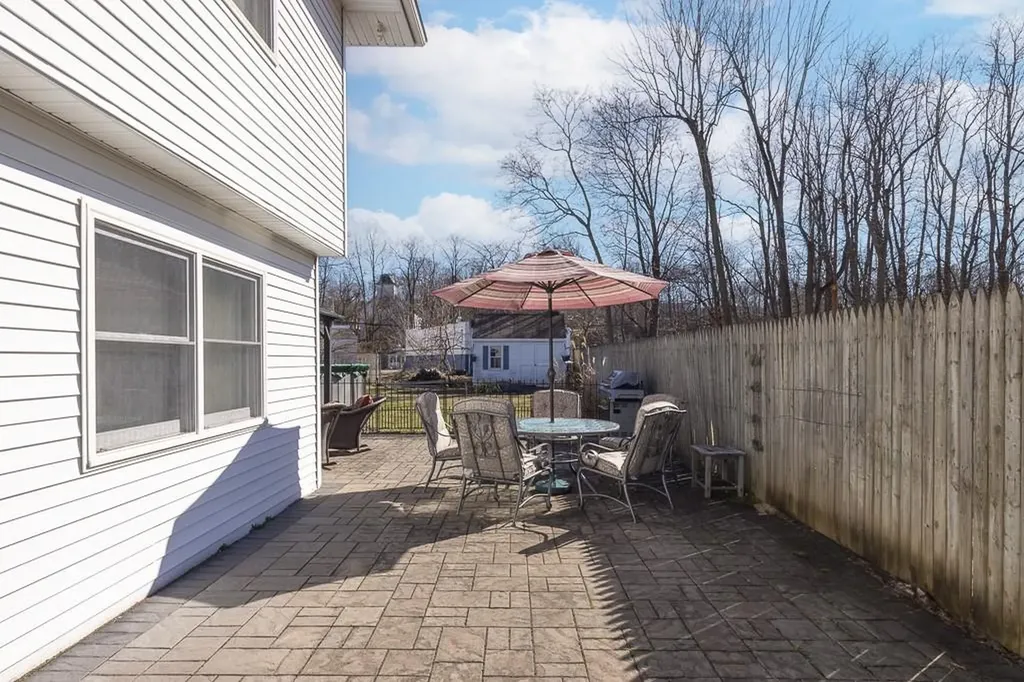 9 Jackson Avenue Garnerville NY 10923